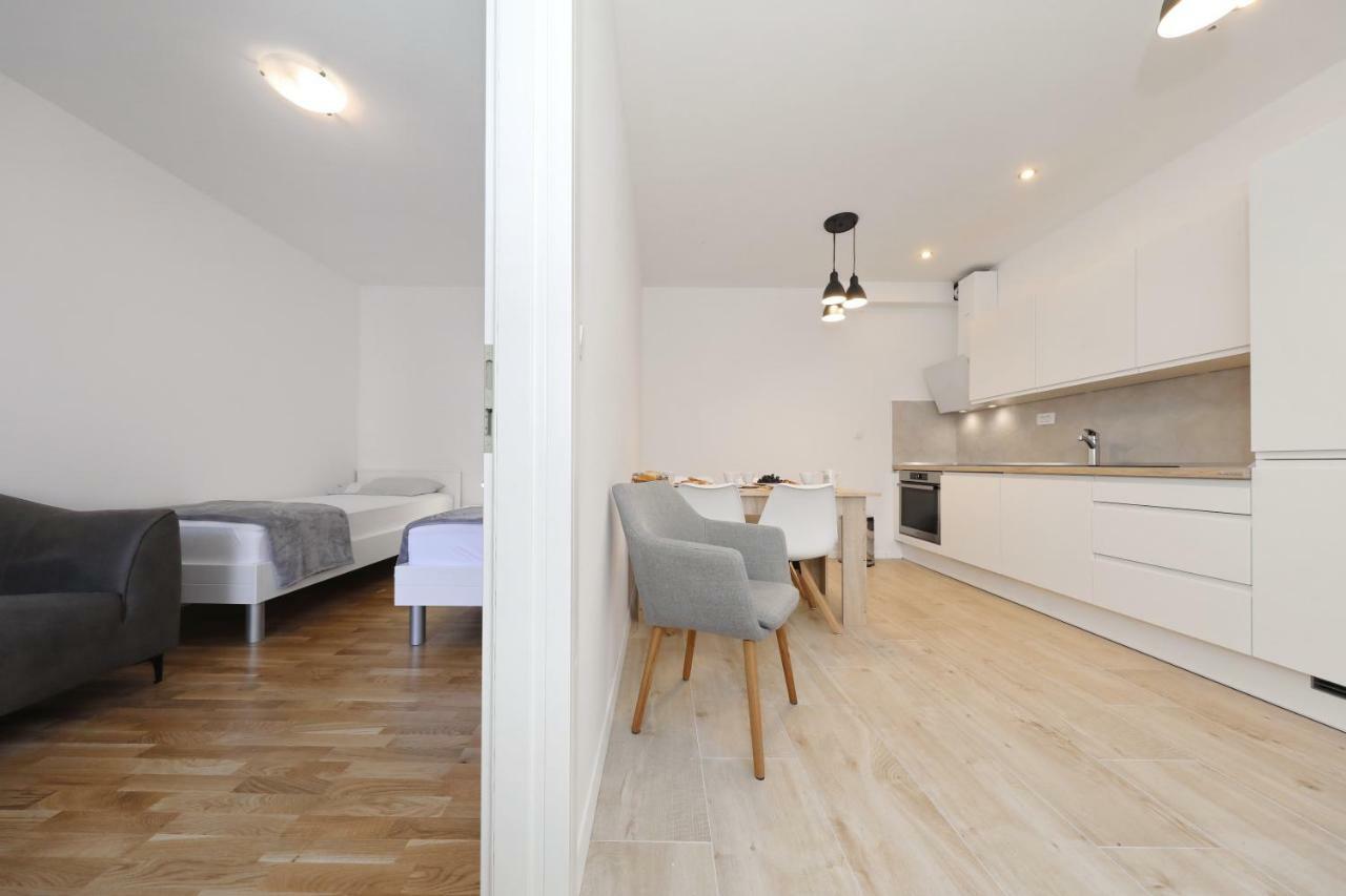 Apartmani Marta Задар Экстерьер фото